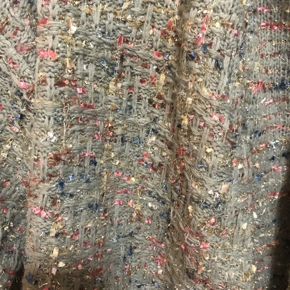 Cute cardigan, size small - Picture 2 of 4